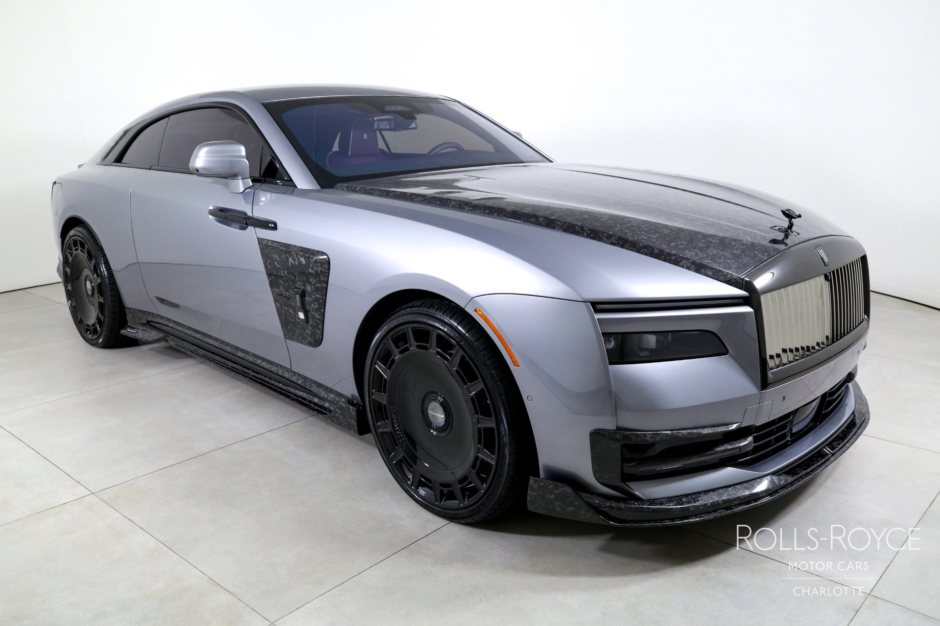 Used 2025 Rolls-Royce Spectre Black Badge image 6