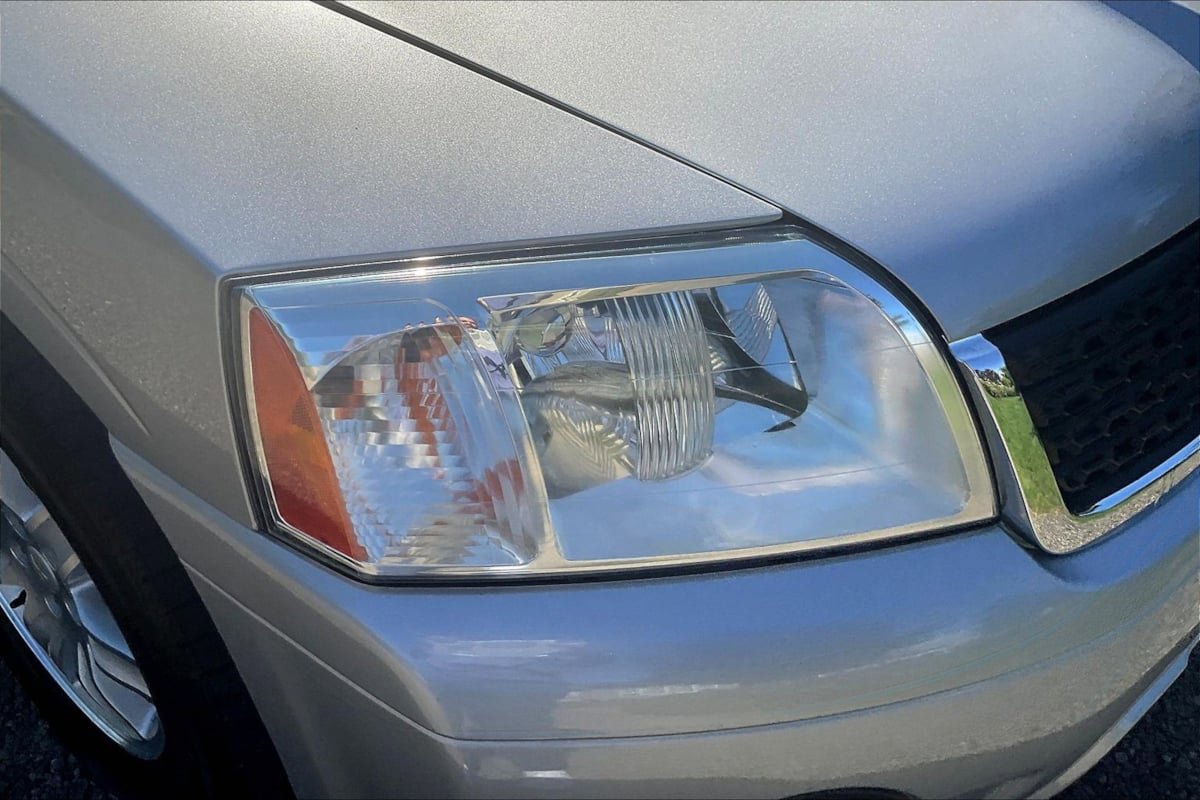 Used 2011 Mitsubishi Endeavor LS AWD/4WD image 28