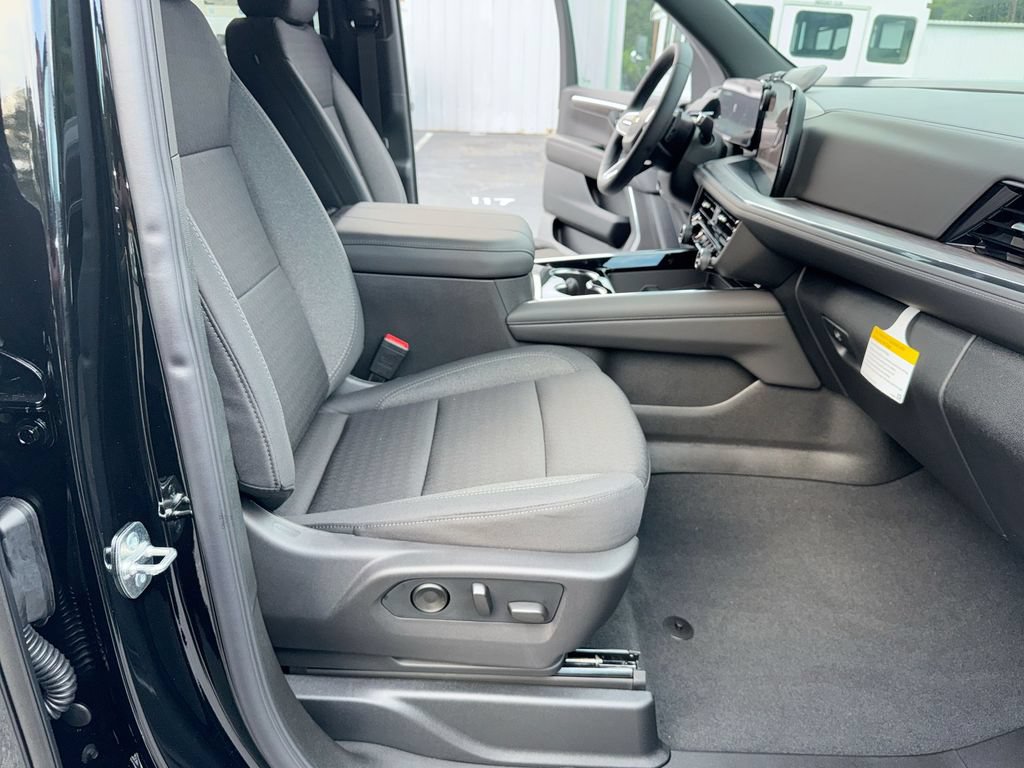 New 2026 Chevrolet Tahoe LS AWD/4WD image 32