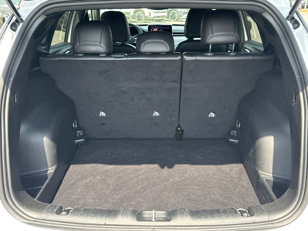 Used 2025 Jeep Compass Limited image 18