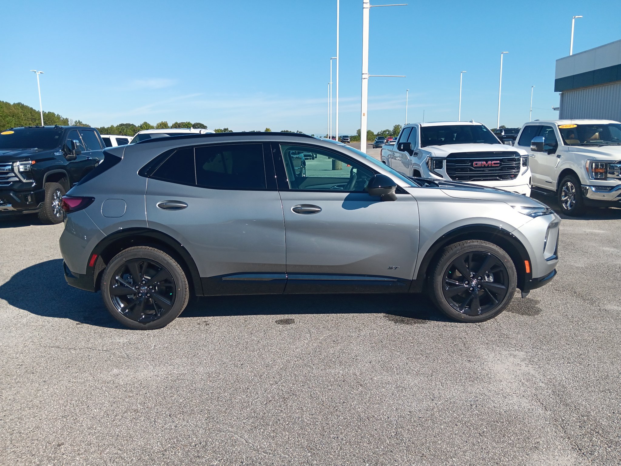 New 2026 Buick Envision Sport Touring AWD/4WD image 7
