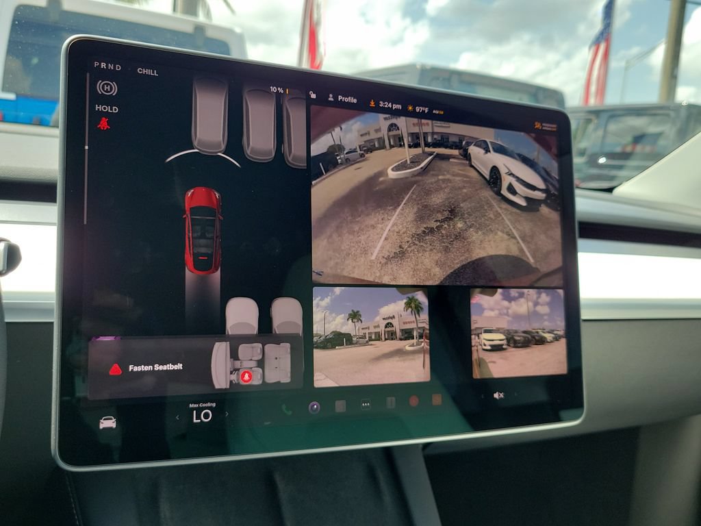 Used 2022 Tesla Model Y Performance AWD/4WD image 28