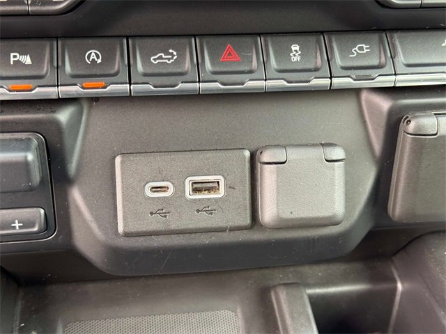 Used 2020 Chevrolet Silverado 1500 LTZ w/ LTZ Plus Package image 32