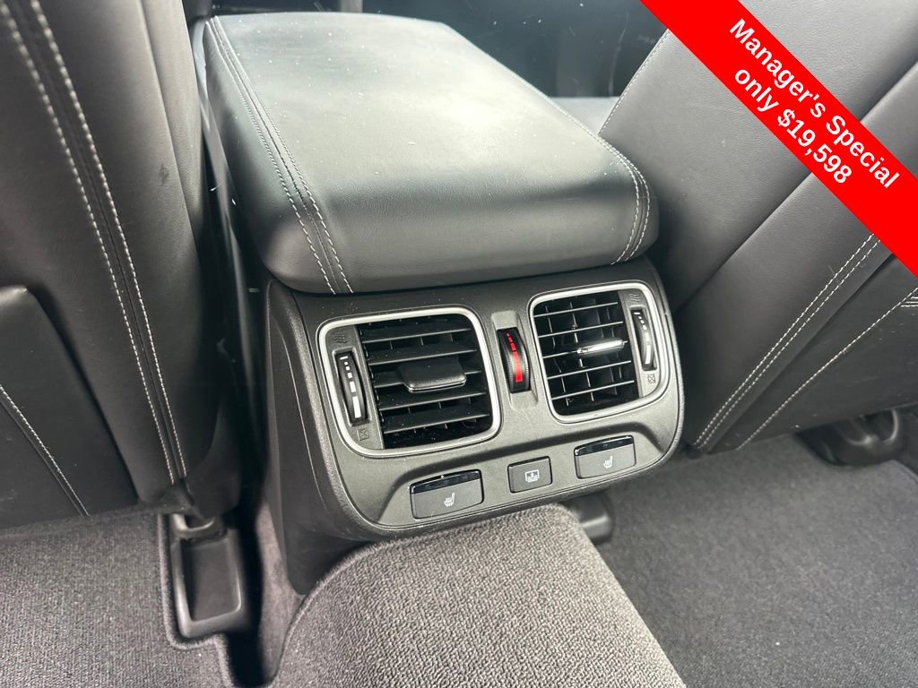 Used 2018 Acura RLX Sport Hybrid w/ Advance Pkg image 18