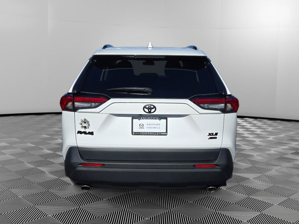 Used 2025 Toyota RAV4 XLE w/ Convenience Package AWD/4WD image 6