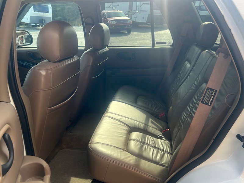 Used 2001 Oldsmobile Bravada AWD w/ 1SB Option Pkg image 6
