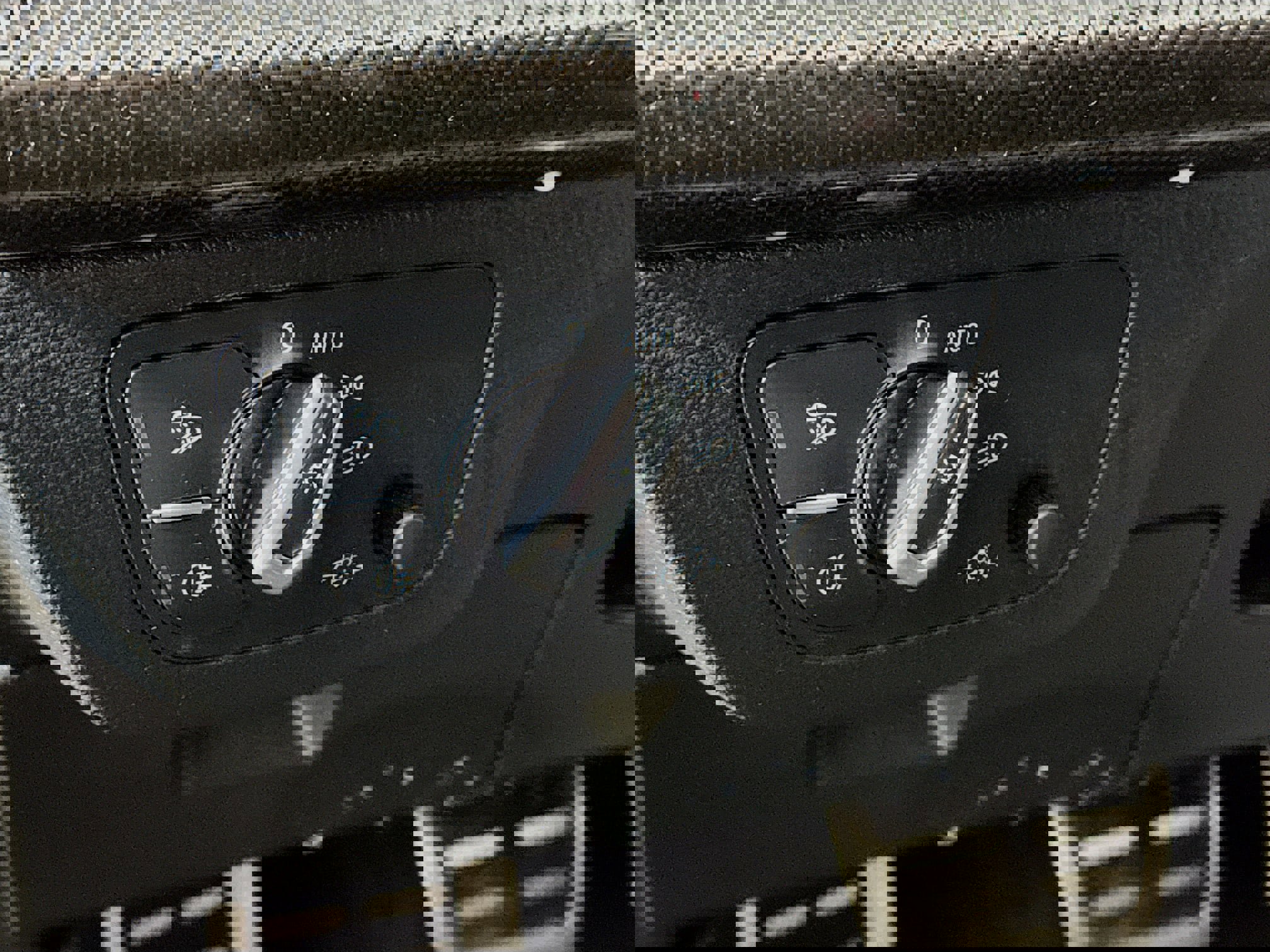 Used 2023 Audi SQ5 Premium w/ Convenience Package image 13