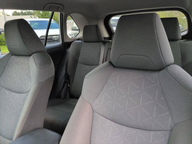 Certified 2025 Toyota RAV4 XLE FWD image 8