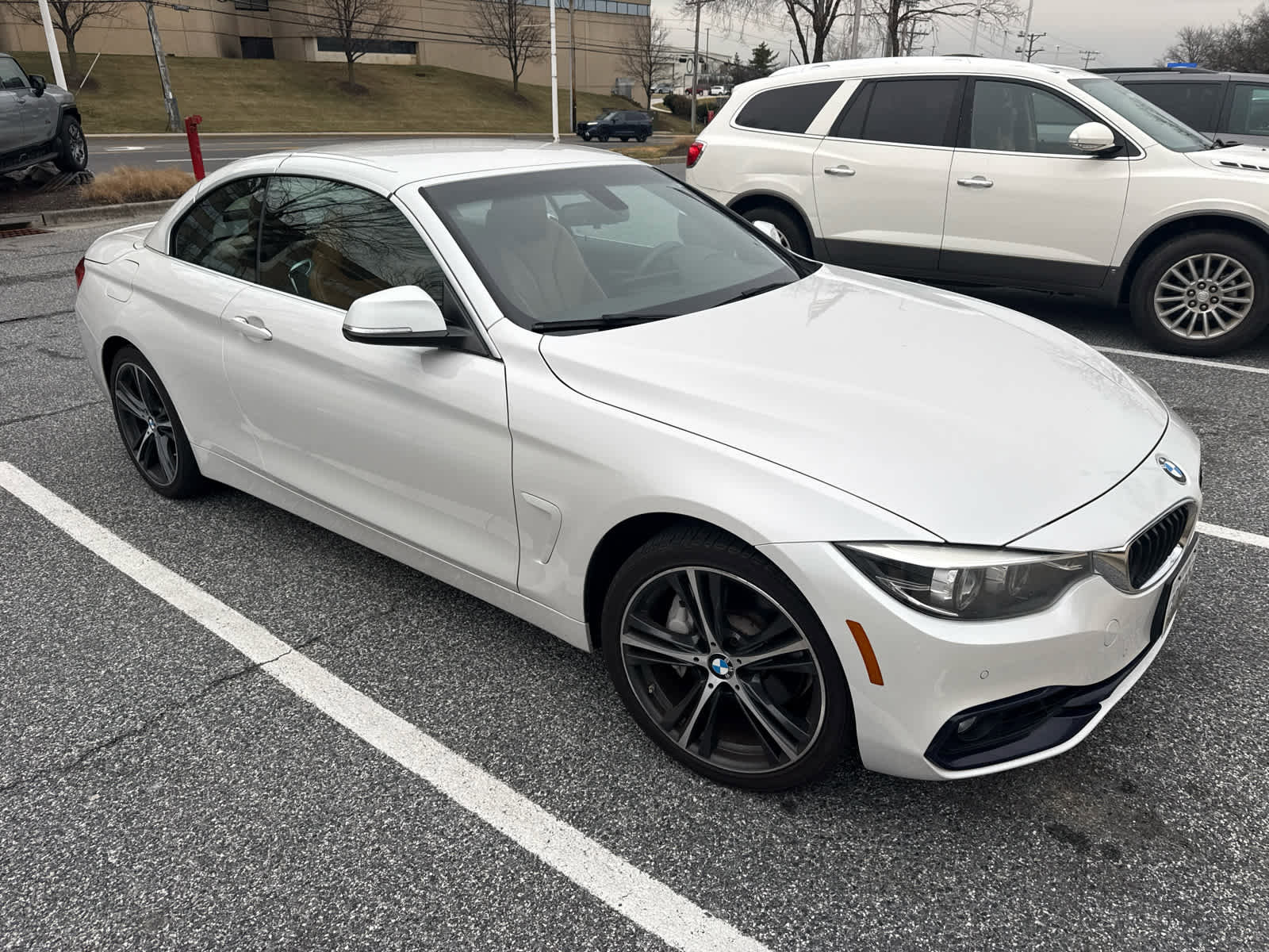 Used 2018 BMW 440i xDrive Convertible video 2