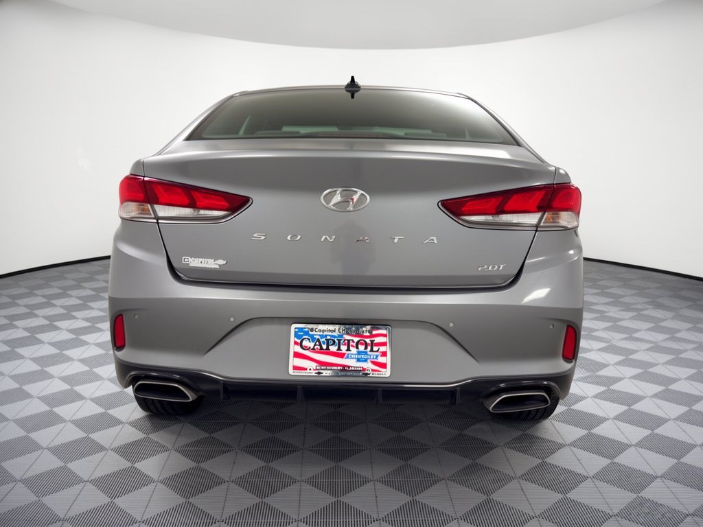 Used 2018 Hyundai Sonata Limited FWD image 11