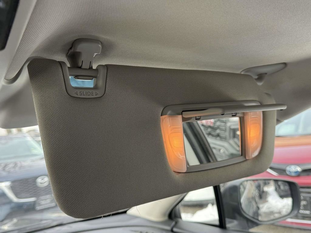 Used 2022 Subaru Outback Premium image 30