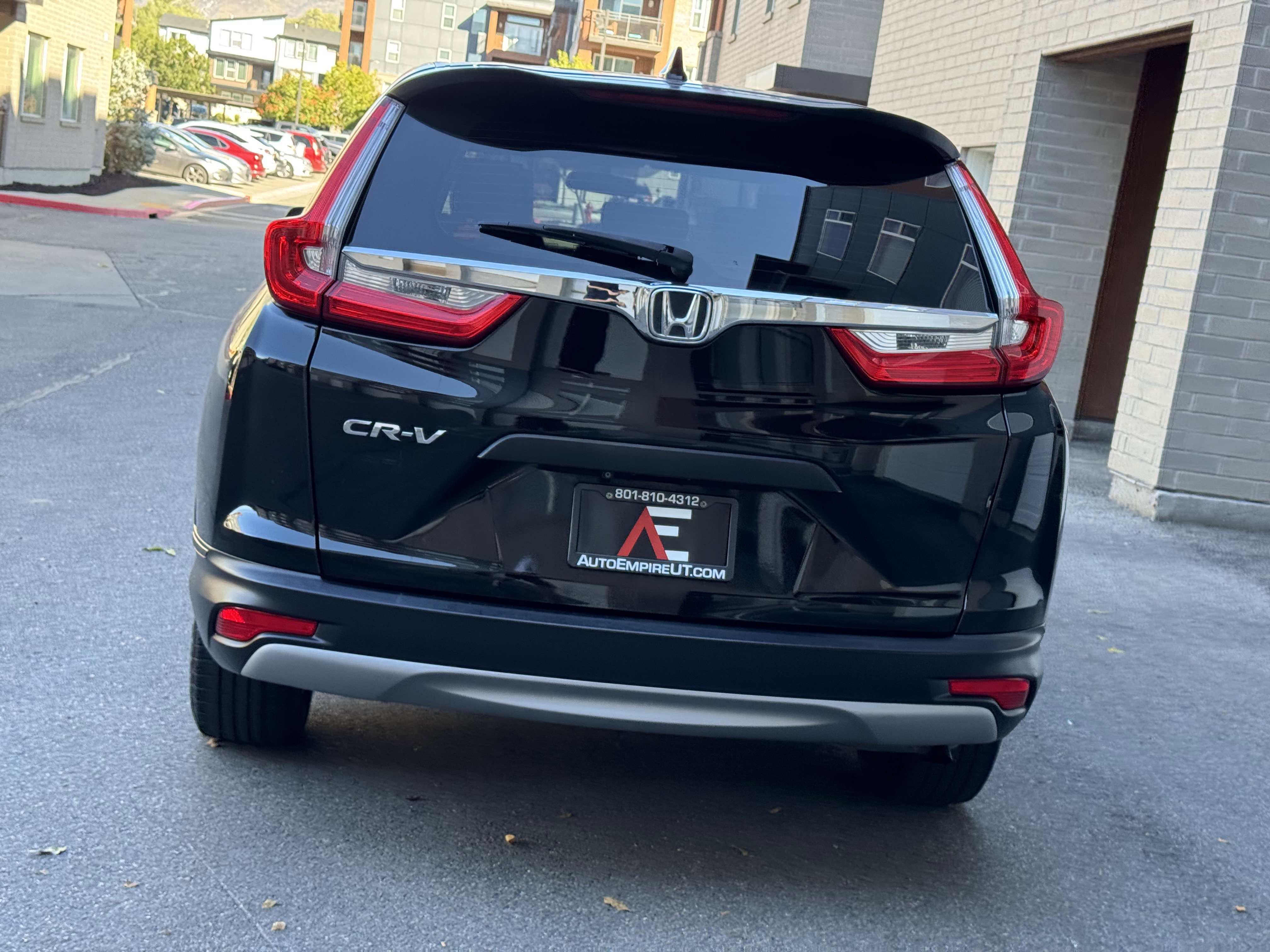 Used 2018 Honda CR-V LX image 4