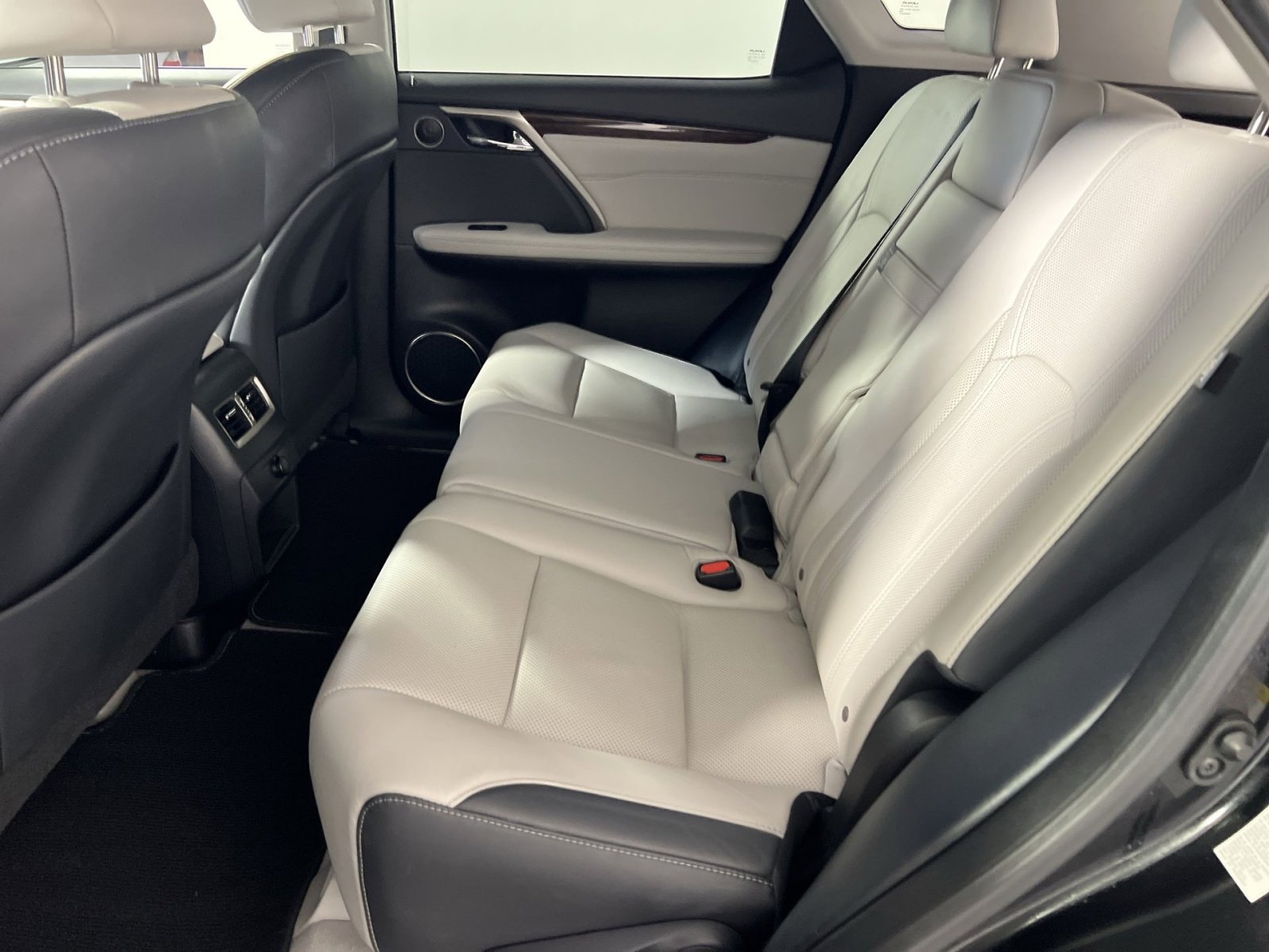 Used 2017 Lexus RX 350 AWD w/ Premium Package image 26