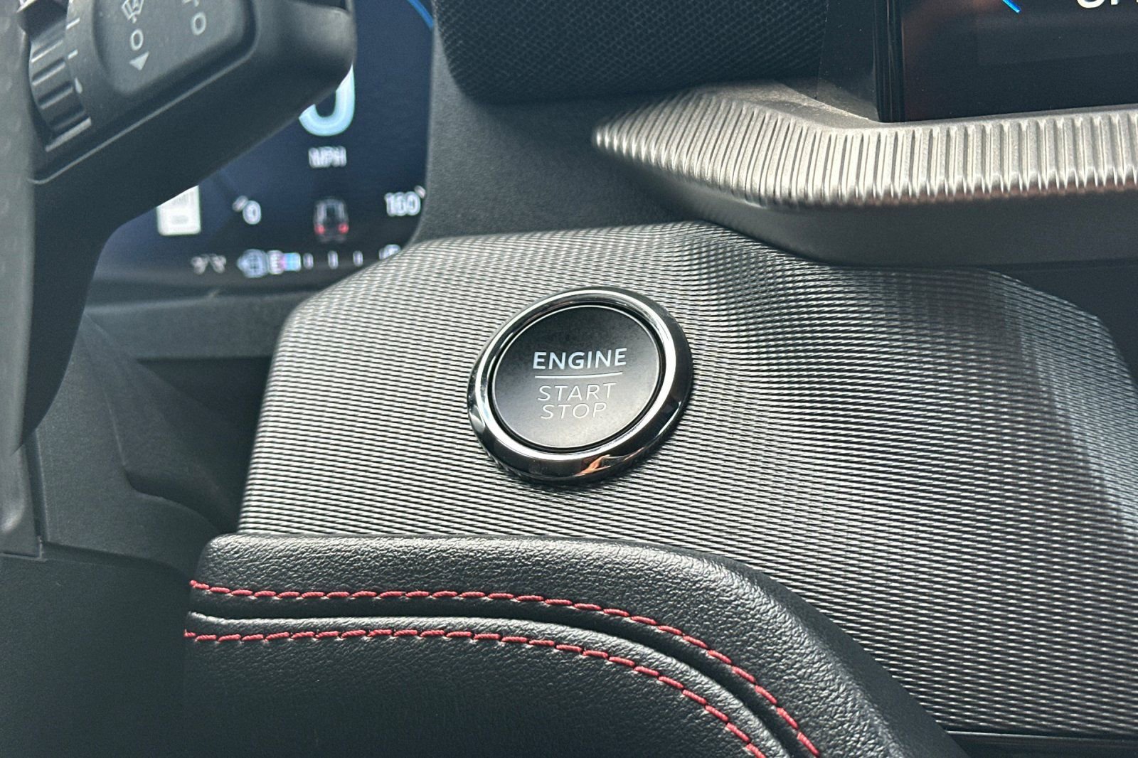 Used 2025 Ford Explorer ST-Line w/ Premium Package image 23