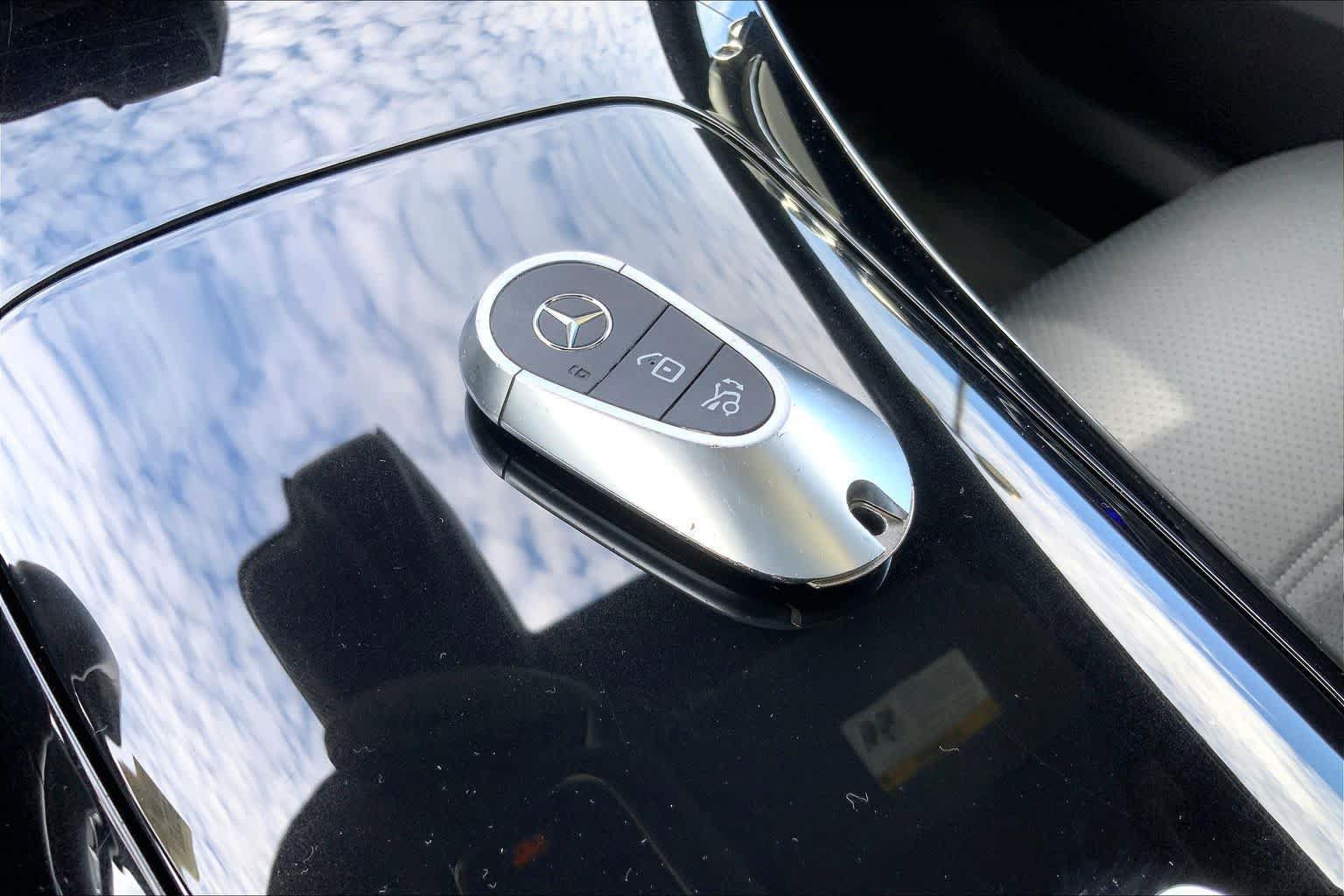 Used 2023 Mercedes-Benz GLC 300 4MATIC image 28