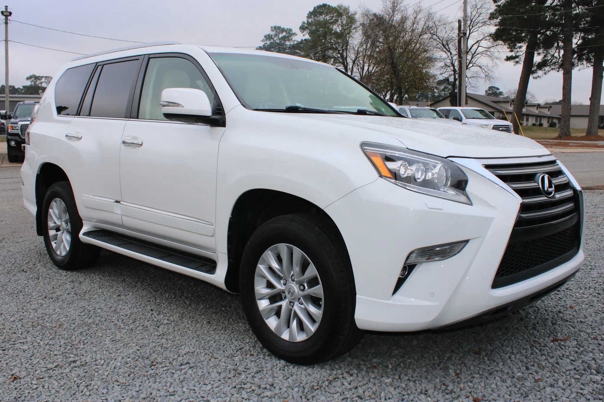Used 2019 Lexus GX 460 Premium w/ Premium Package image 7