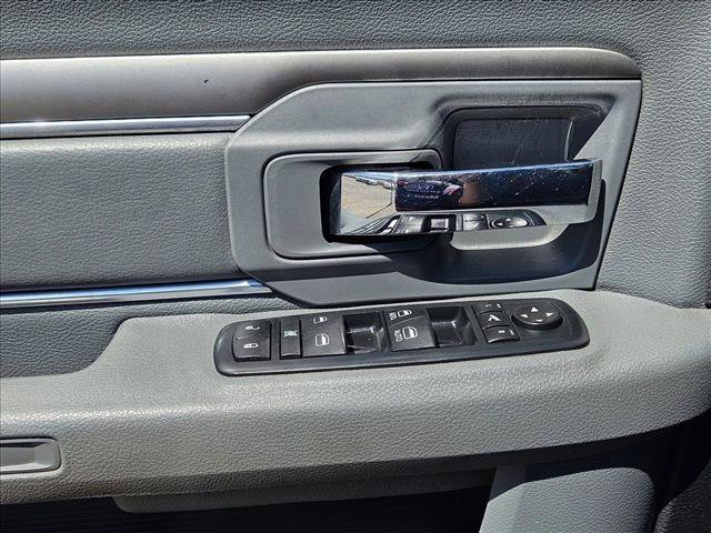 Used 2016 RAM 2500 Power Wagon w/ Luxury Group image 11