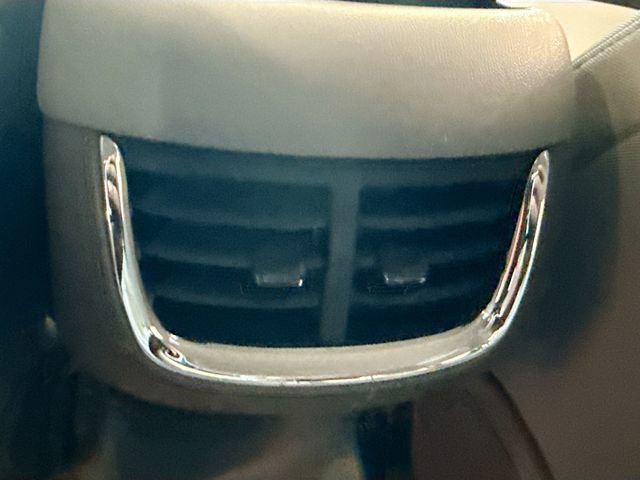 Used 2019 Chevrolet Malibu LT image 25