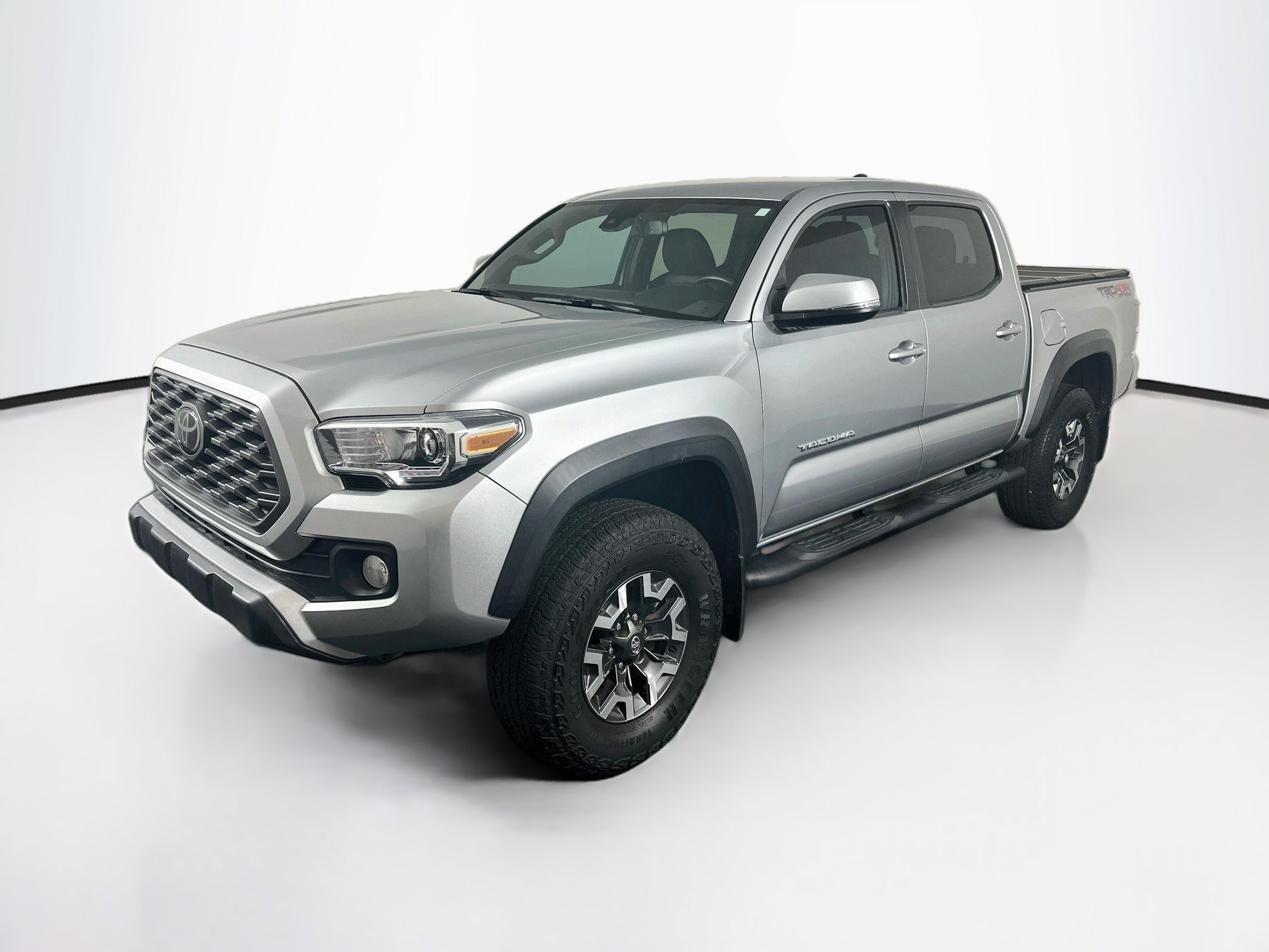 Used 2022 Toyota Tacoma TRD Off-Road AWD/4WD image 3