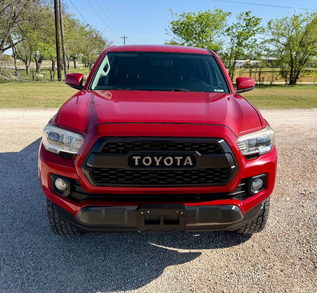 Used 2016 Toyota Tacoma SR5 w/ SR5 Appearance Package (SN) image 9