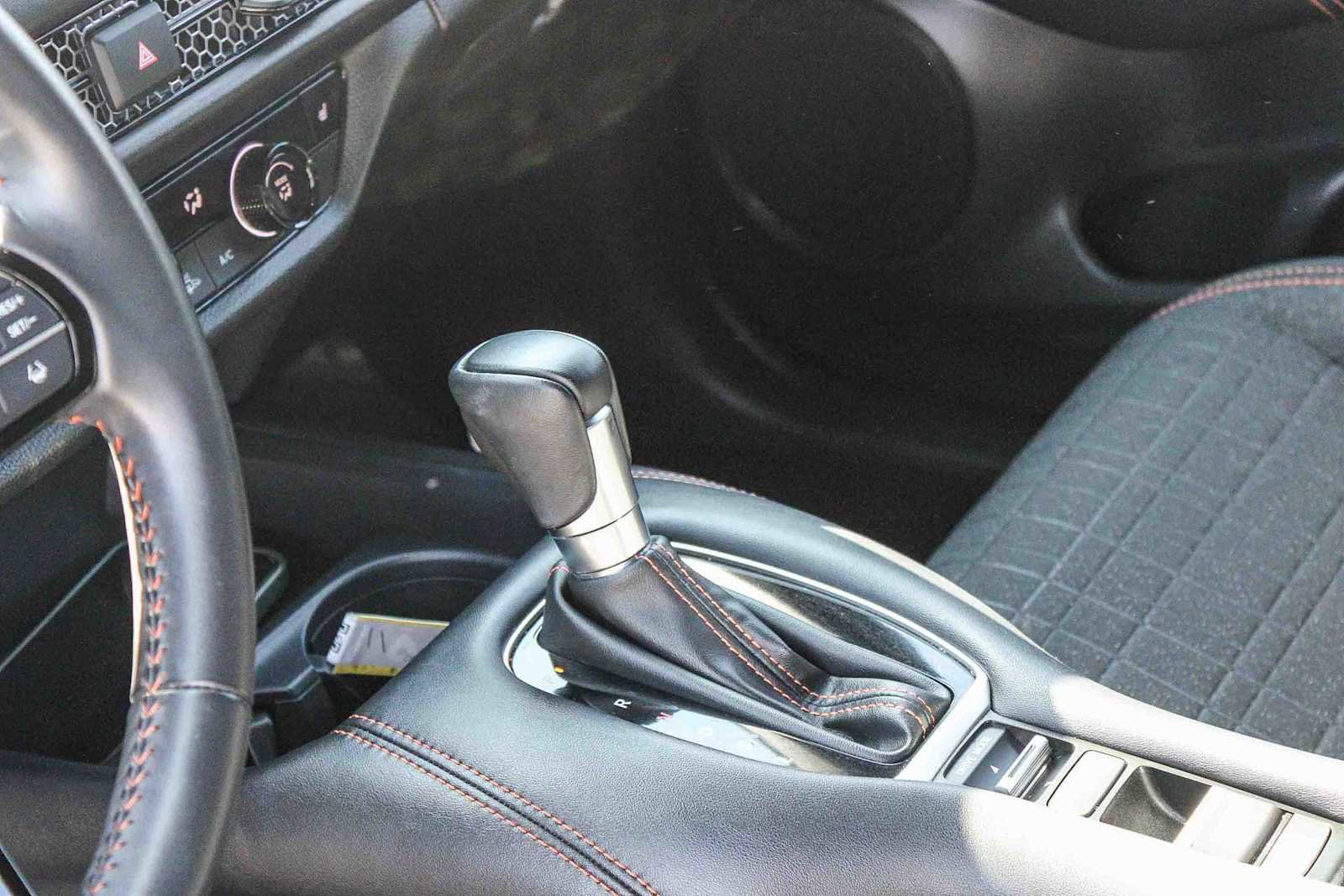 Certified 2025 Honda HR-V Sport image 18