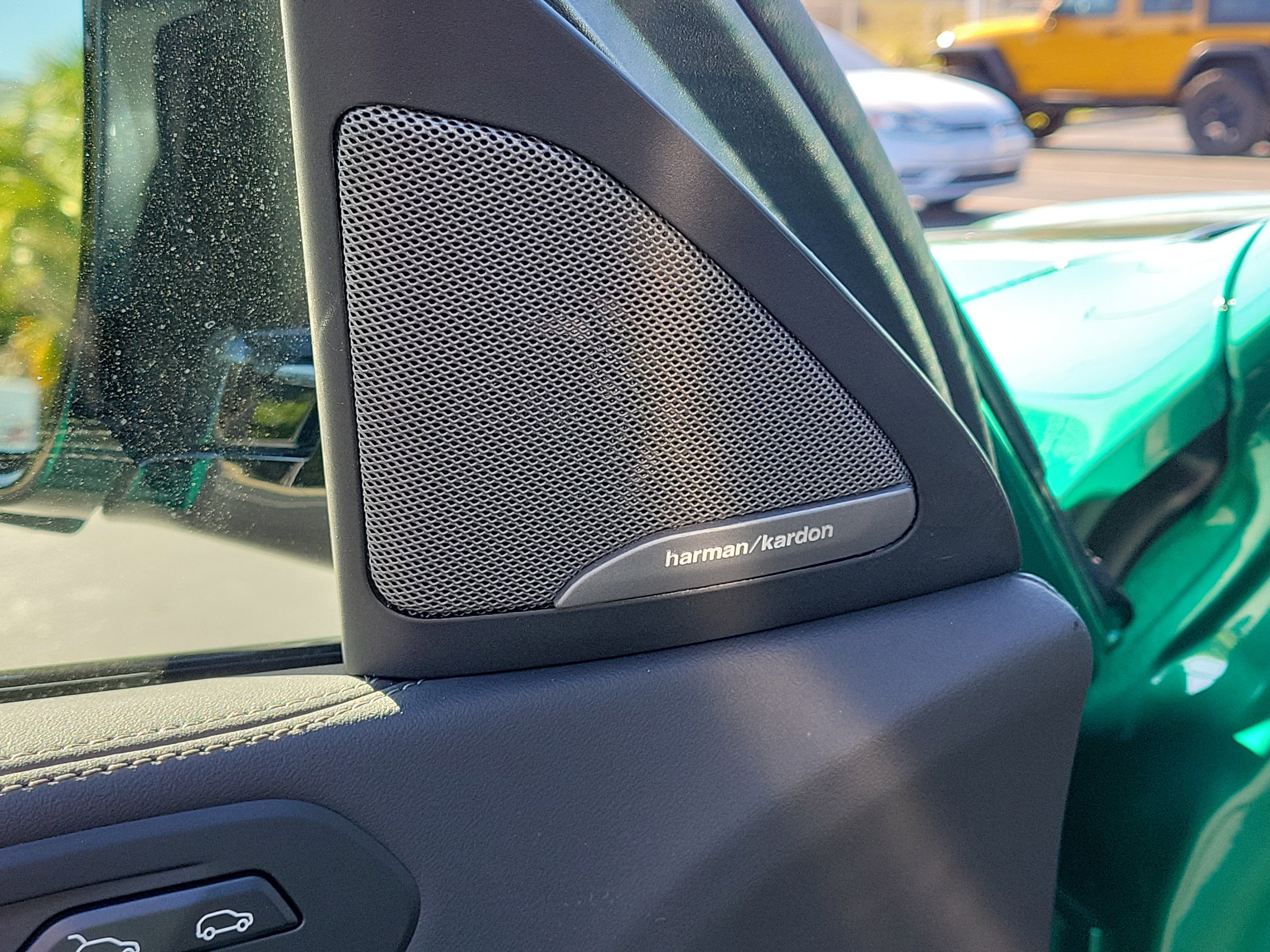 Used 2026 BMW X6 M60i image 19