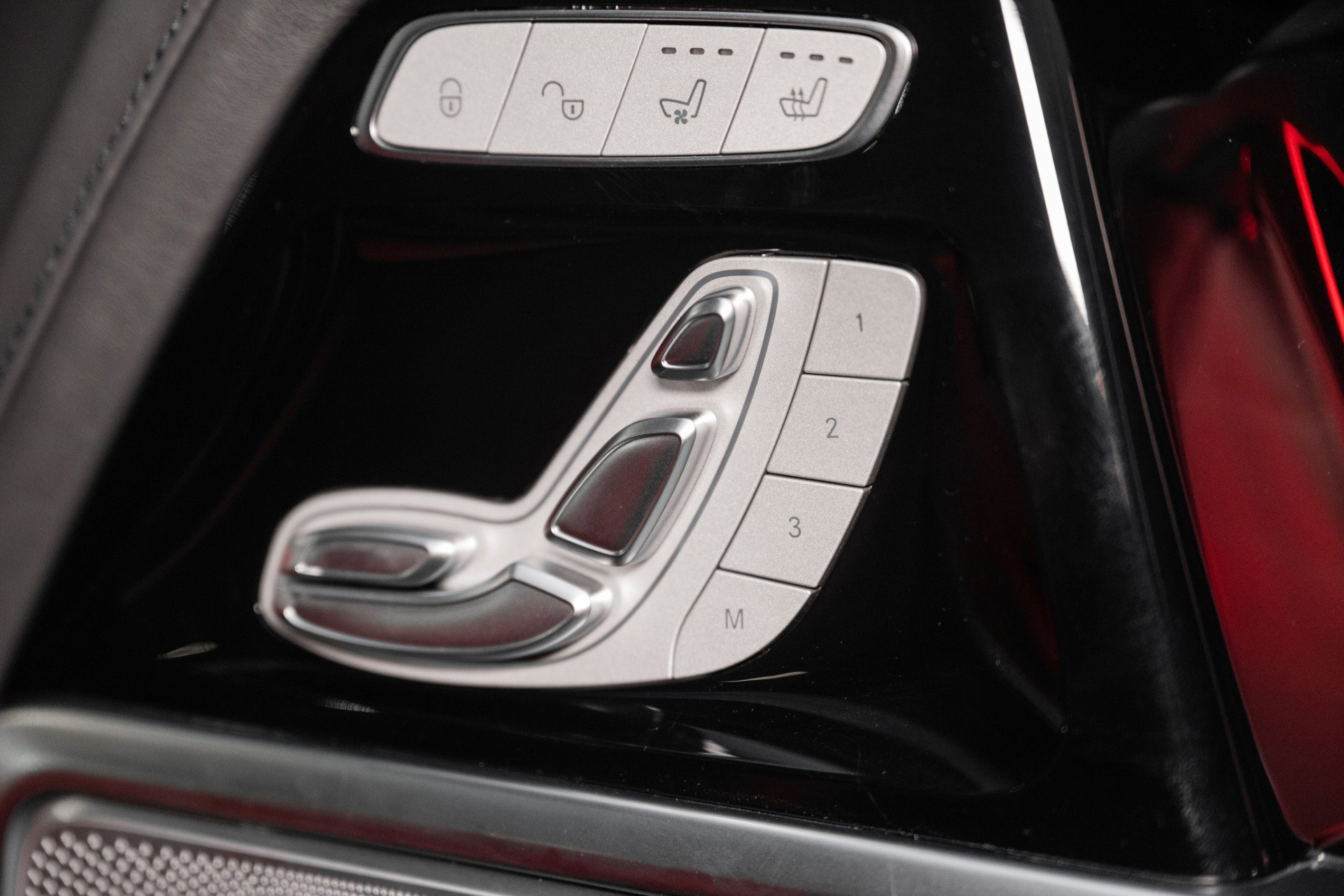 Used 2021 Mercedes-Benz G 63 AMG 4MATIC image 38