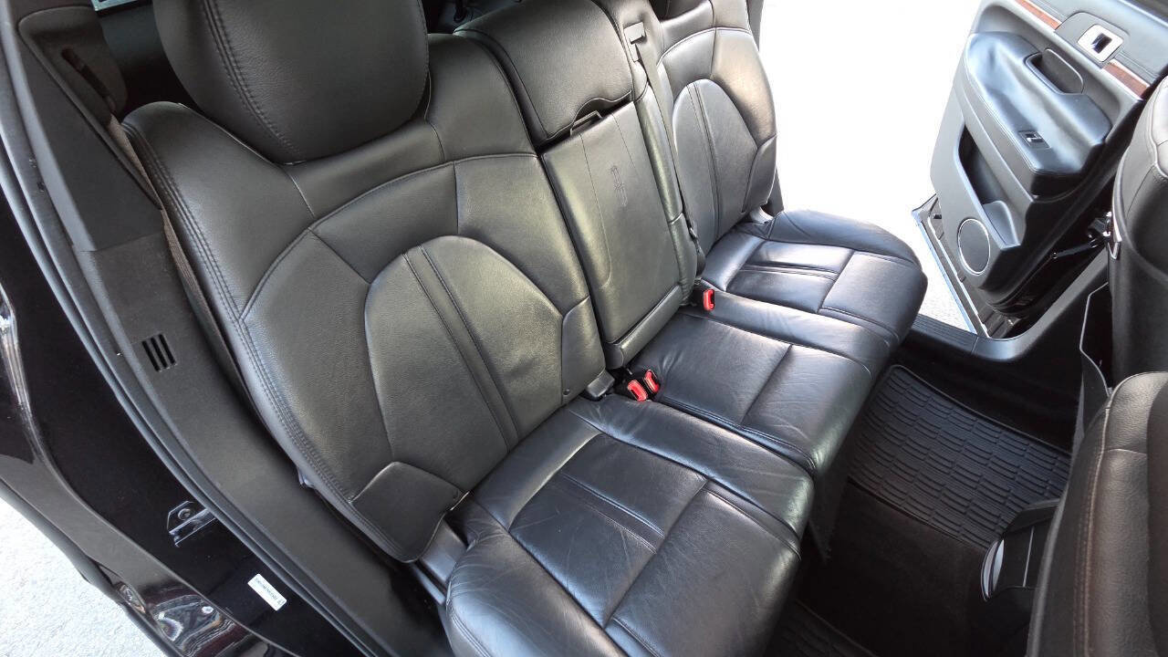 Used 2019 Lincoln MKT AWD image 38