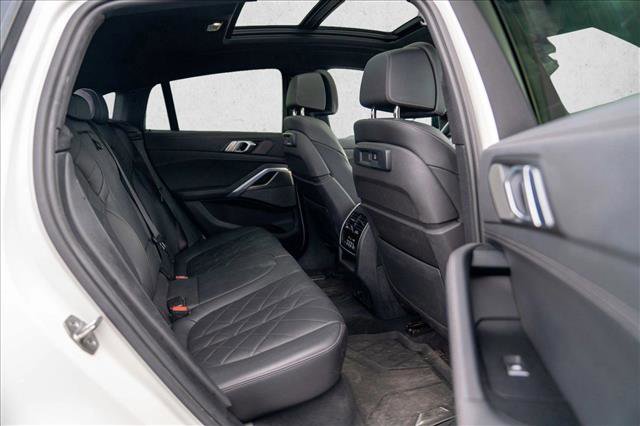 Used 2023 BMW X6 xDrive40i w/ M Sport Package image 24