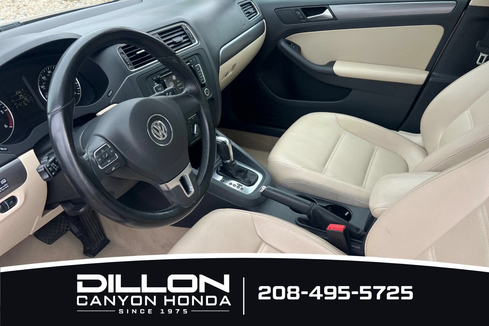 Used 2013 Volkswagen Jetta TDI FWD image 10