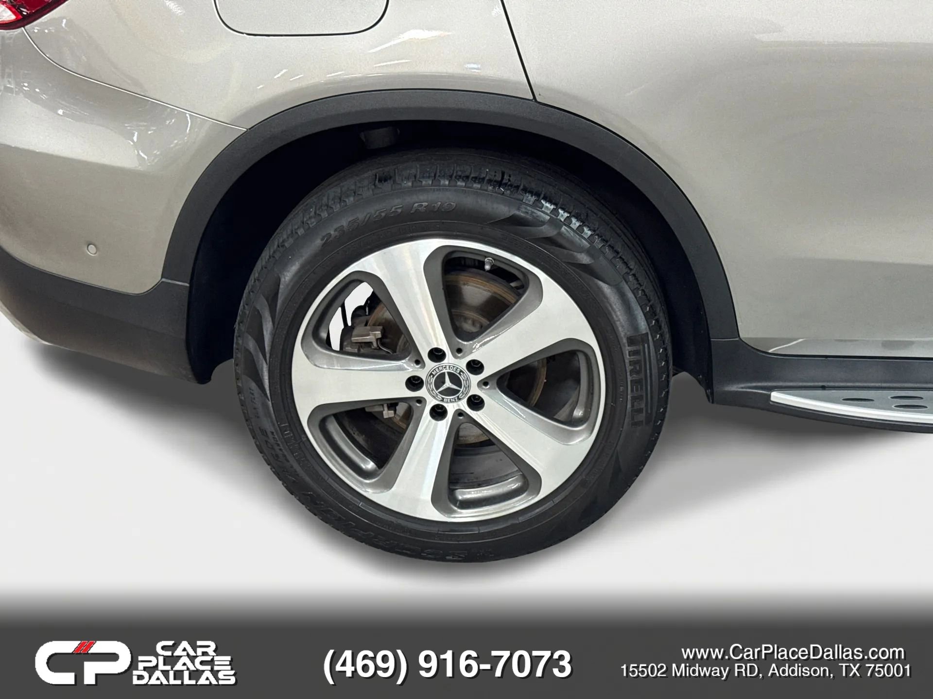 Used 2021 Mercedes-Benz GLC 300 w/ Premium Package image 36