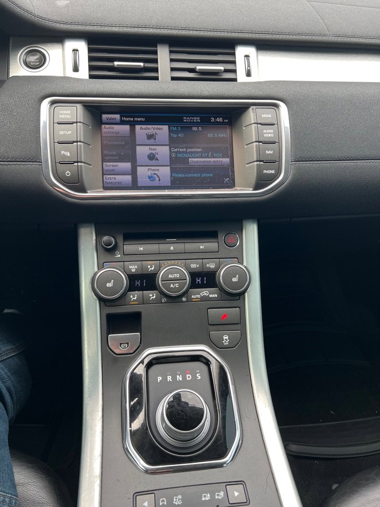 Used 2012 Land Rover Range Rover Evoque Pure image 31