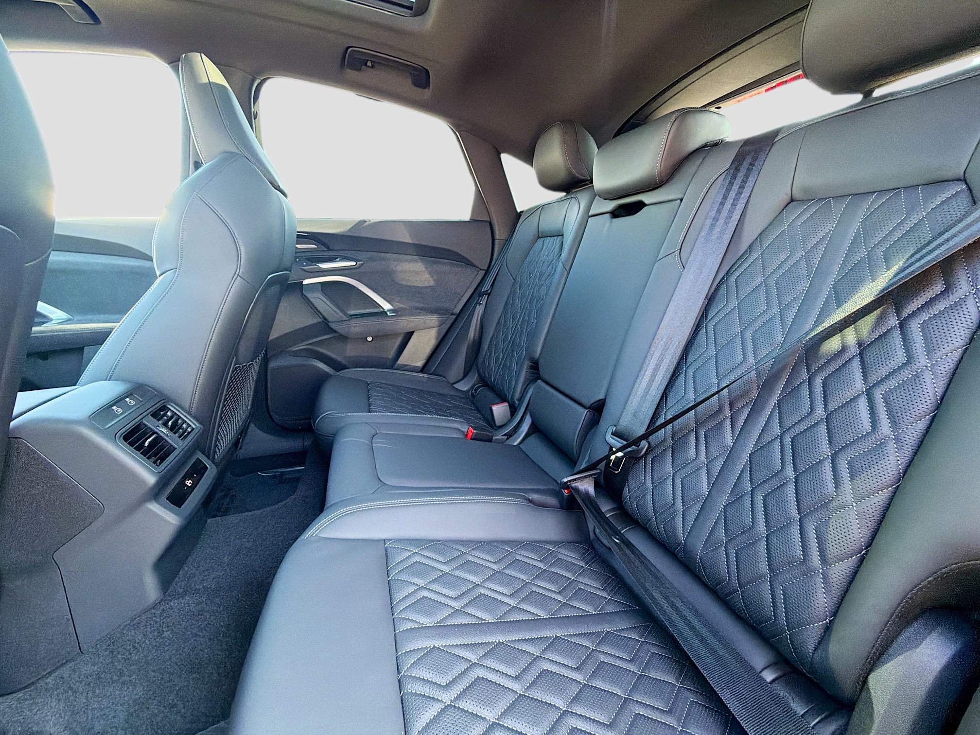 New 2025 Audi SQ5 Premium Plus image 20