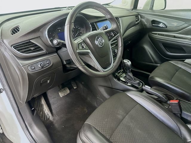 Used 2018 Buick Encore Sport Touring image 18