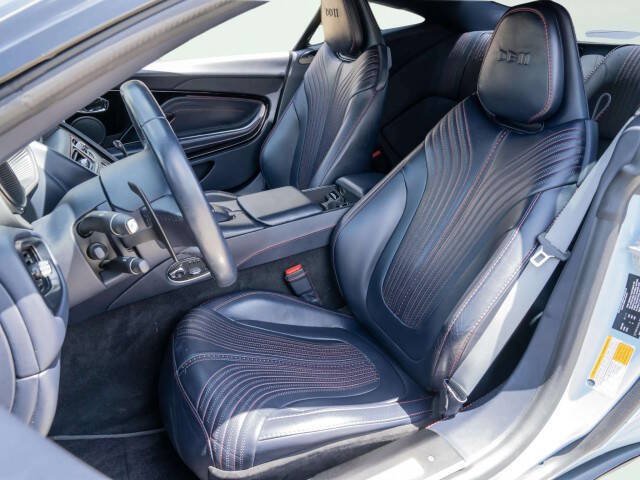 Used 2017 Aston Martin DB11 V12 RWD image 23