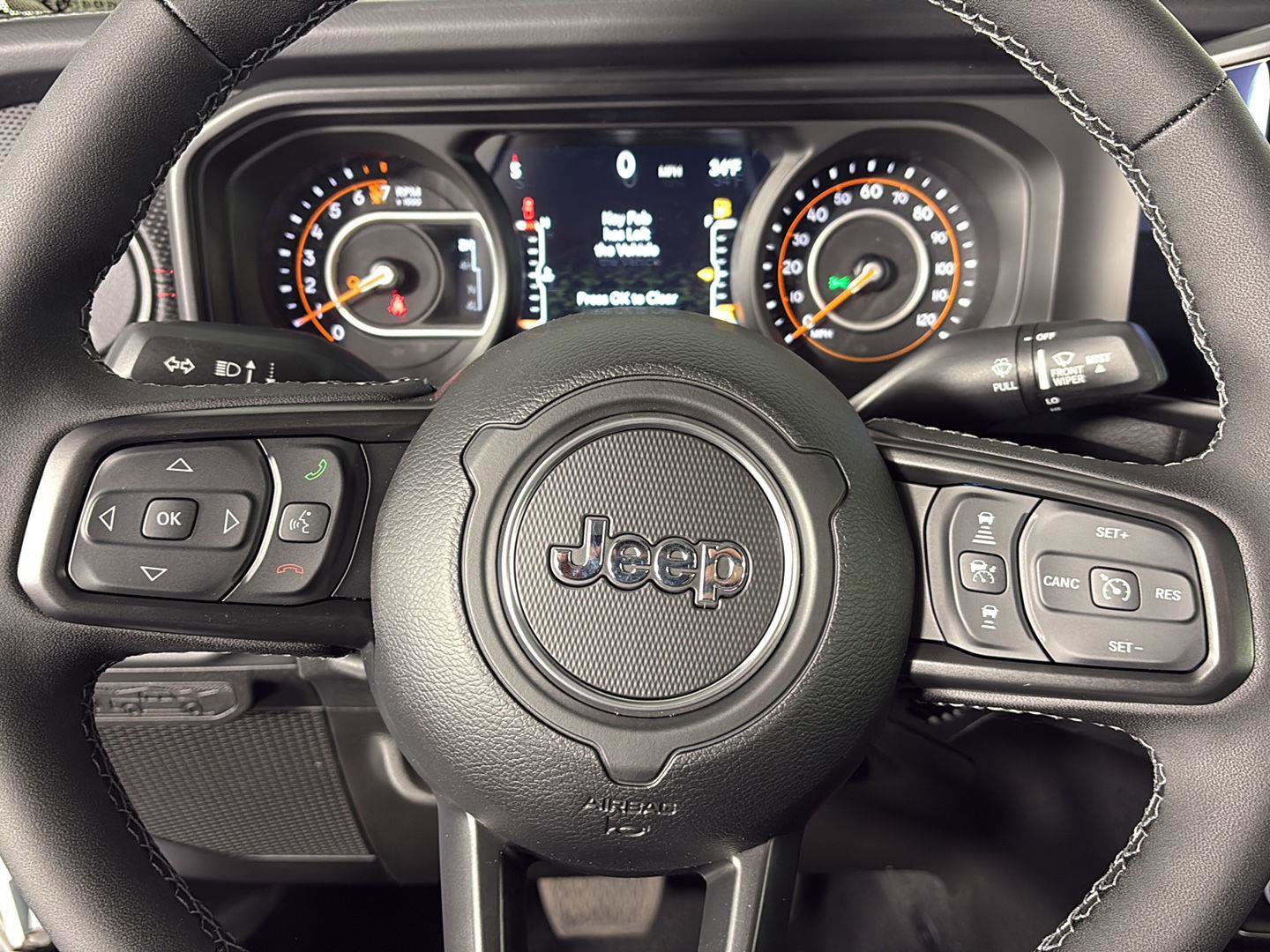 New 2026 Jeep Gladiator Rubicon w/ Steel Power Dome Hood Package AWD/4WD image 14