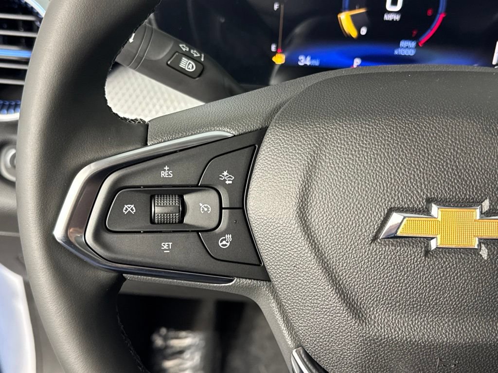 New 2026 Chevrolet Trax LT w/ Driver Confidence Package FWD image 11