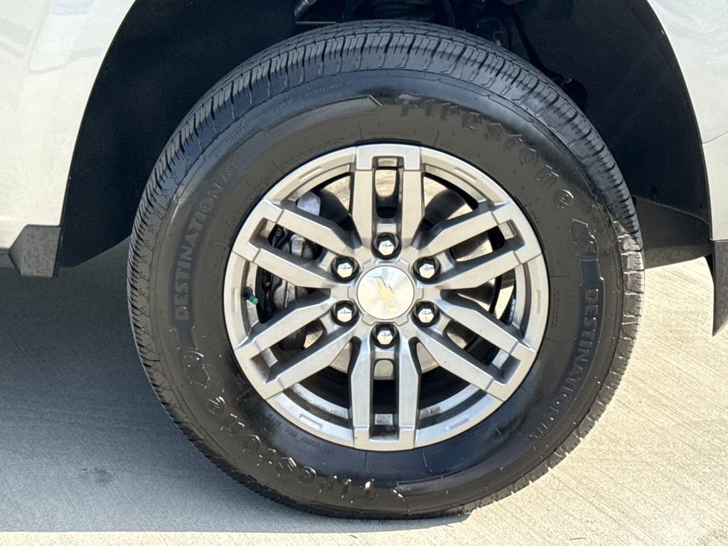 Used 2023 Chevrolet Colorado LT w/ LT Convenience Package AWD/4WD image 11