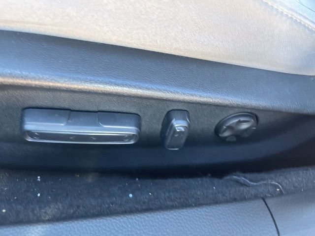 Used 2019 Honda Accord EX image 18