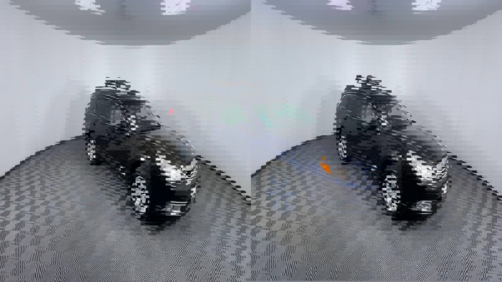 Used 2012 Subaru Outback 2.5i Premium w/ Popular Pkg 1B image 2