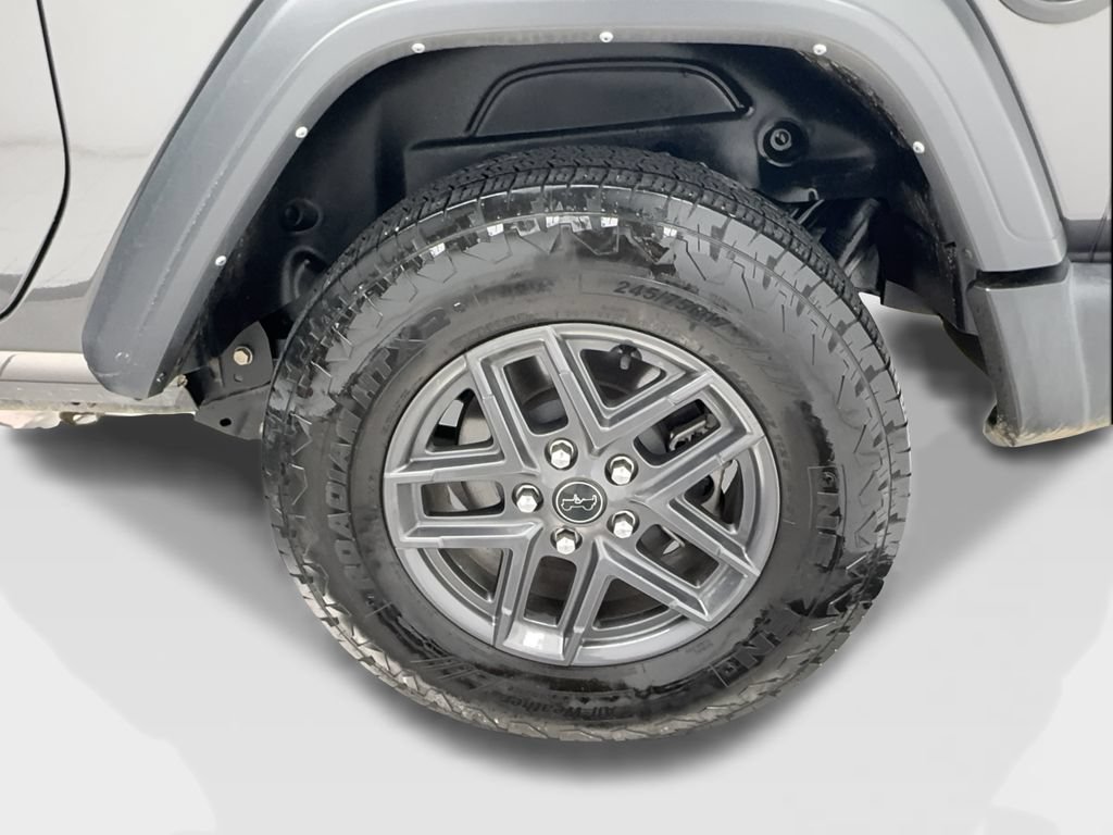 Used 2024 Jeep Wrangler Sport AWD/4WD image 6