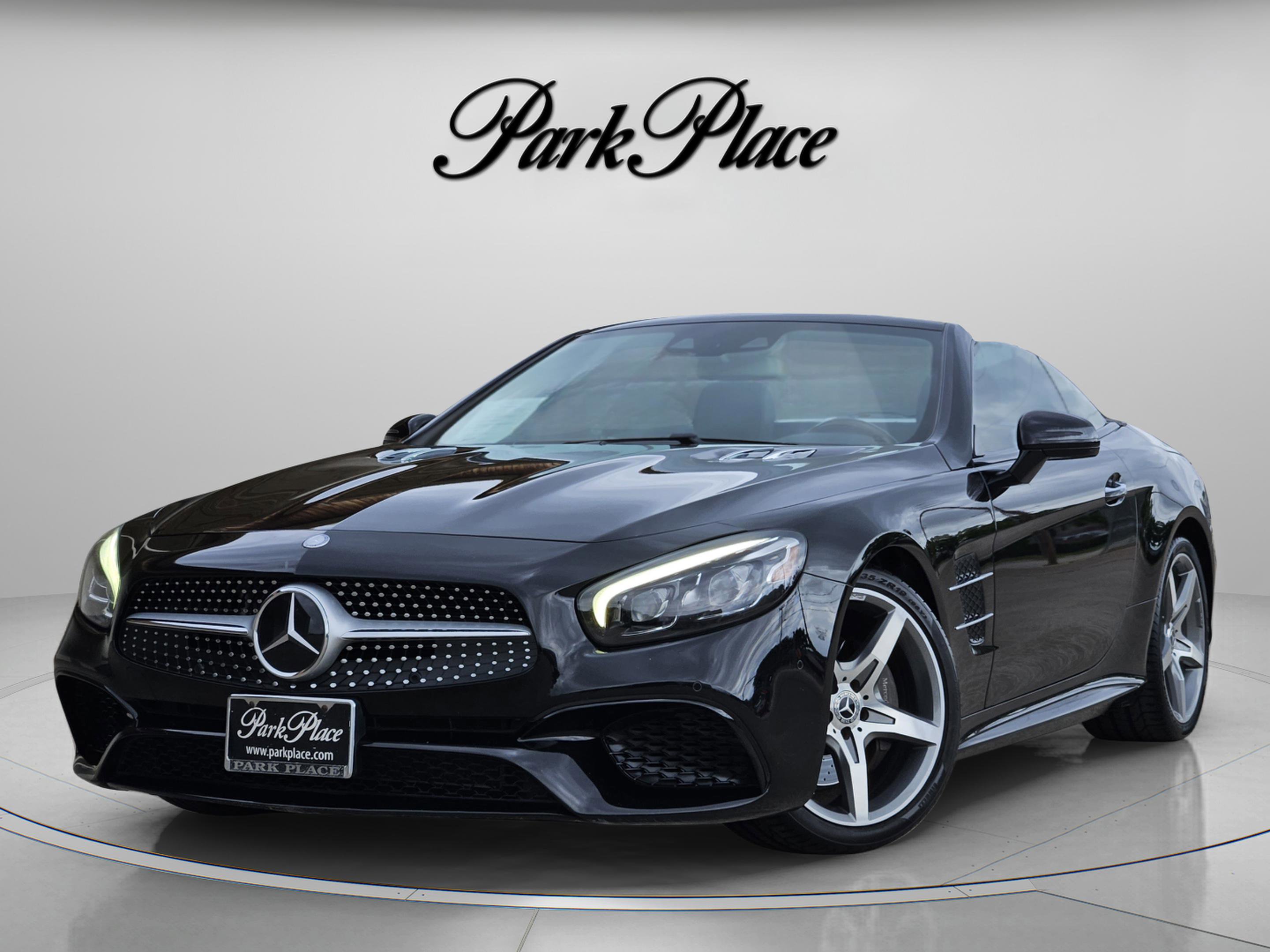 Used 2017 Mercedes-Benz SL 550 image 1
