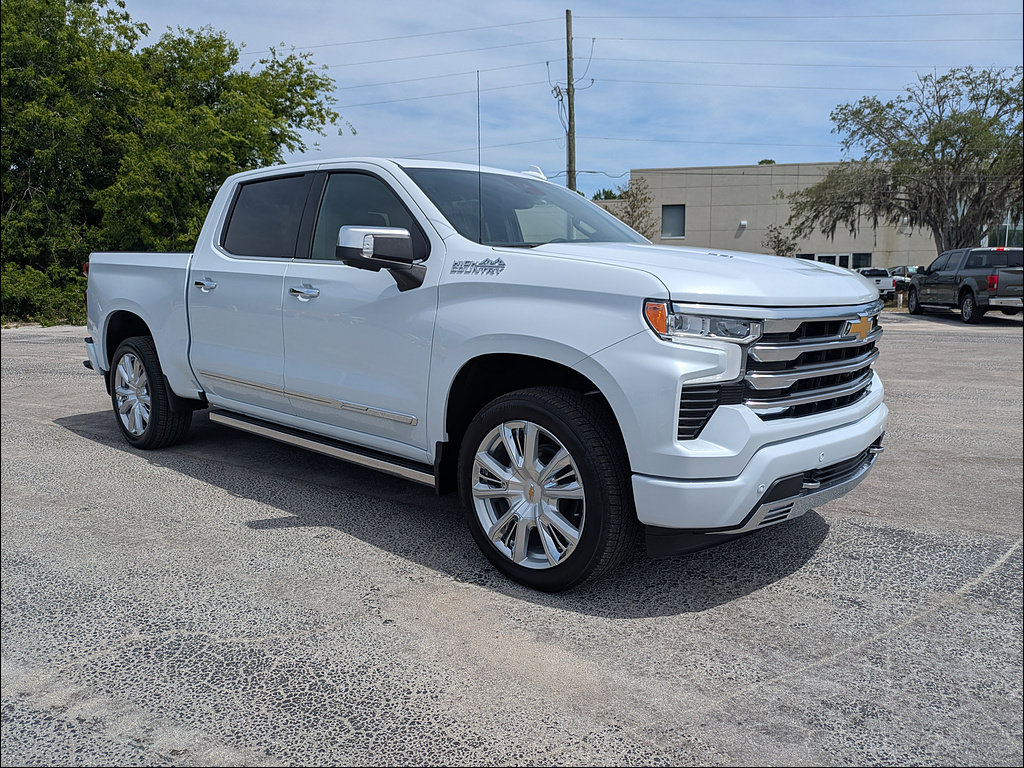New 2026 Chevrolet Silverado 1500 High Country w/ High Country Premium Package AWD/4WD image 2