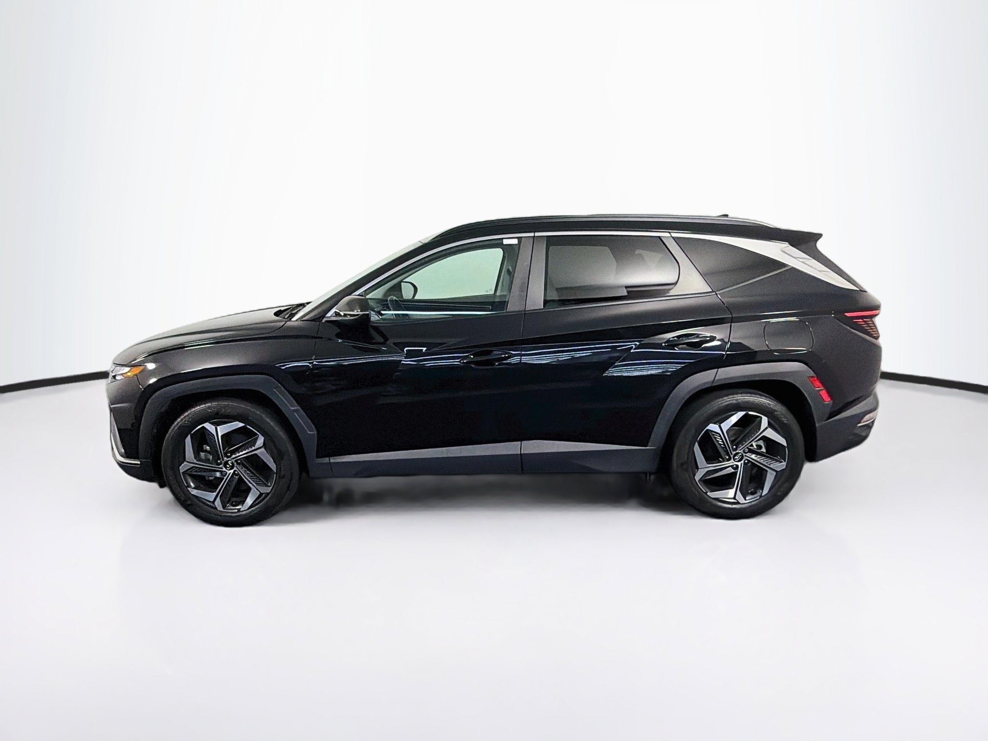 Used 2024 Hyundai Tucson SEL w/ Convenience Package FWD image 4