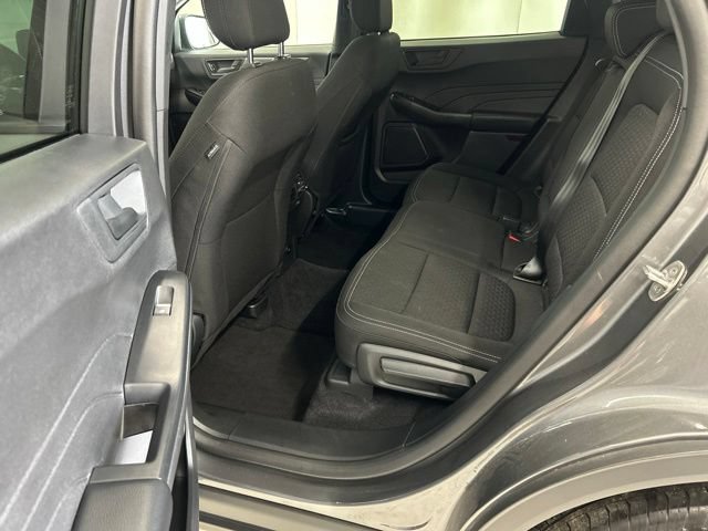 Used 2025 Ford Escape Active AWD/4WD image 9