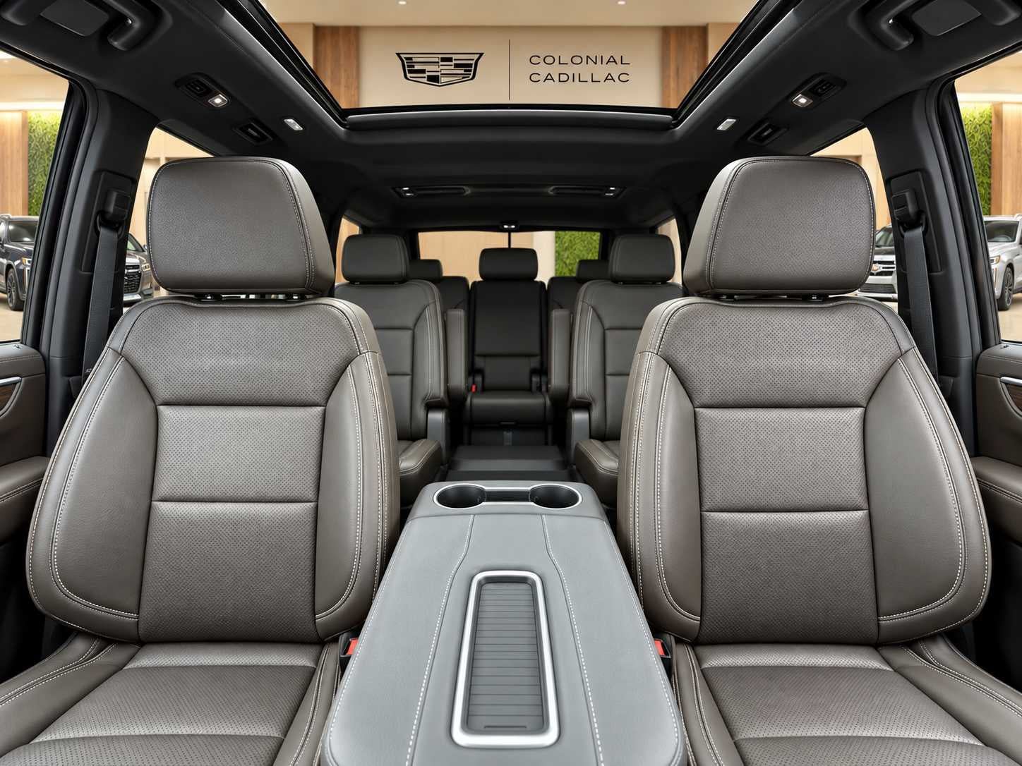 Used 2023 GMC Yukon Denali AWD/4WD image 7