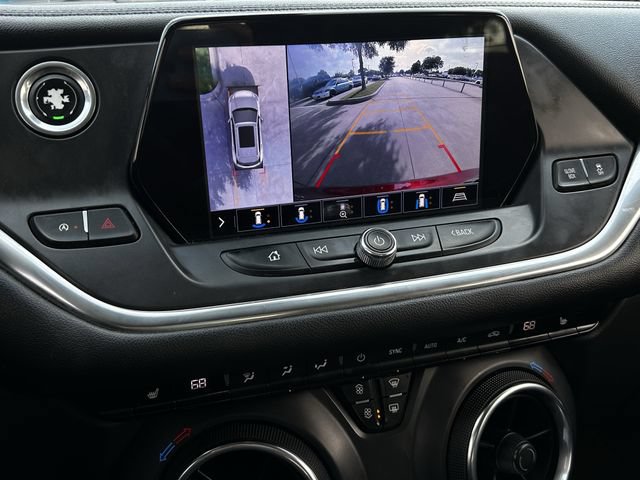 Used 2020 Chevrolet Blazer LT w/ Sound & Technology Package FWD image 18