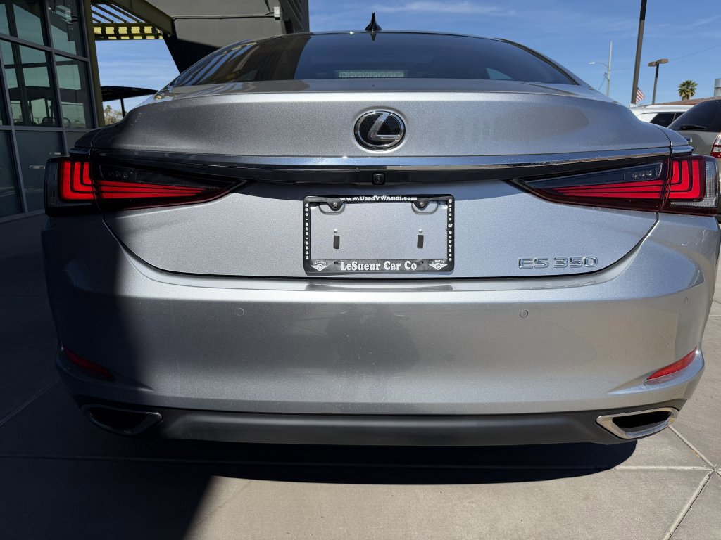 Used 2025 Lexus ES 350 w/ Premium Package image 13