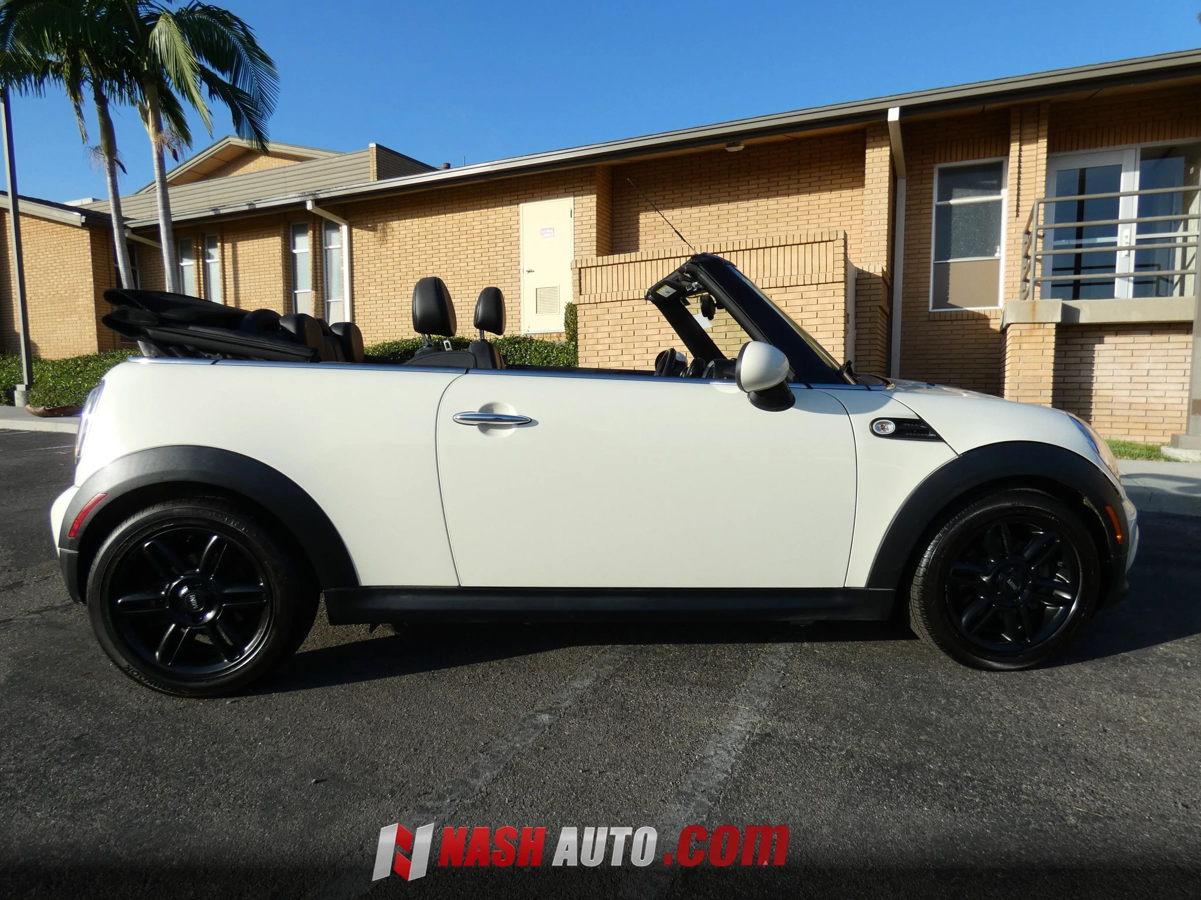 Used 2015 MINI Cooper Convertible FWD image 6