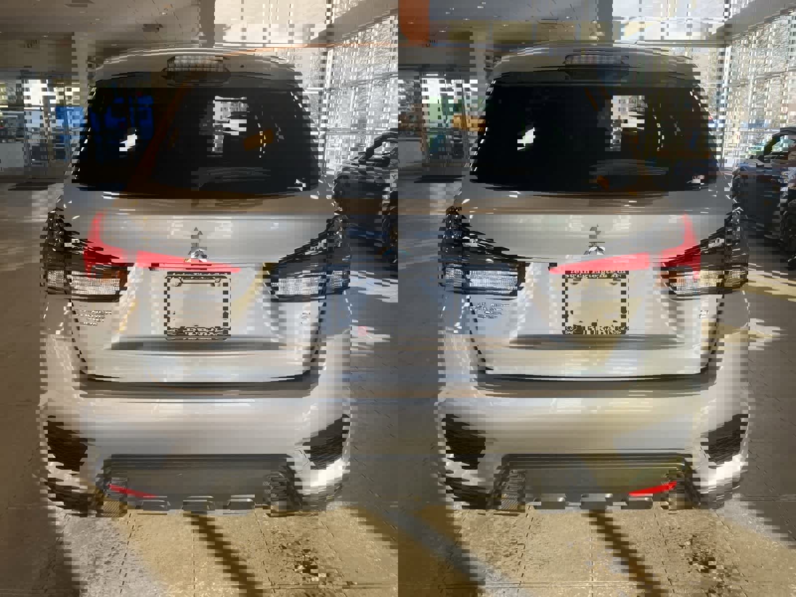 Used 2025 Mitsubishi Outlander Sport SE image 6